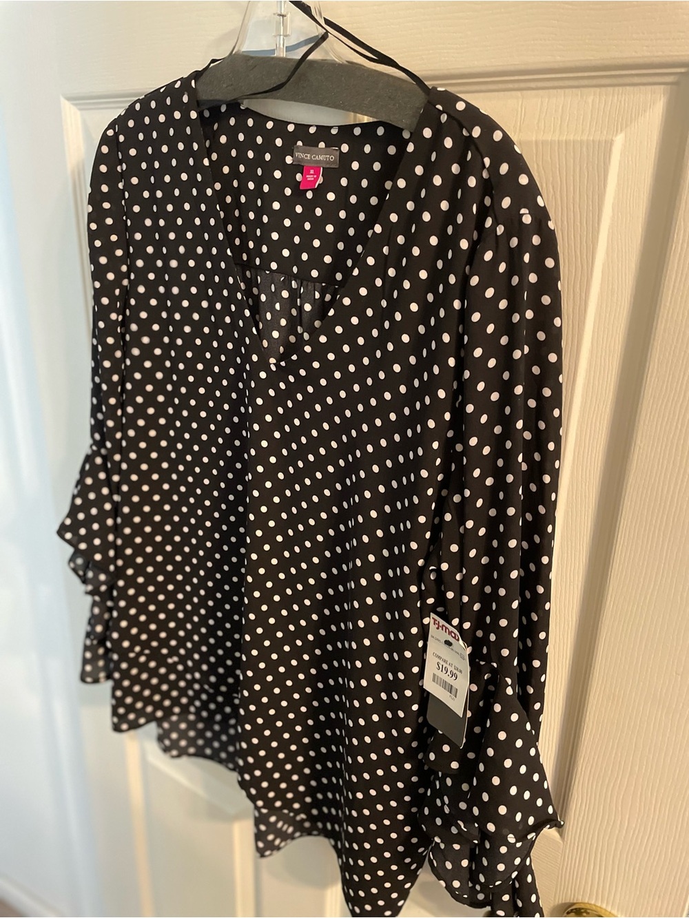 ladies NWT Black /Polka Dot V Neck Blouse